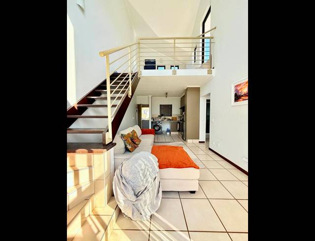 1 BEDROOM APARTMENT FOR SALE IN BRYANSTON